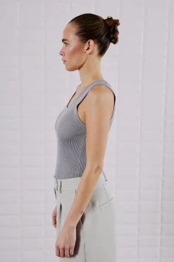 WBLLEWIS TANK TOP