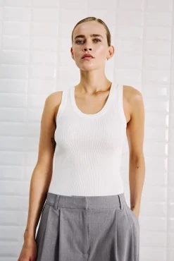 WBLLEWIS TANK TOP
