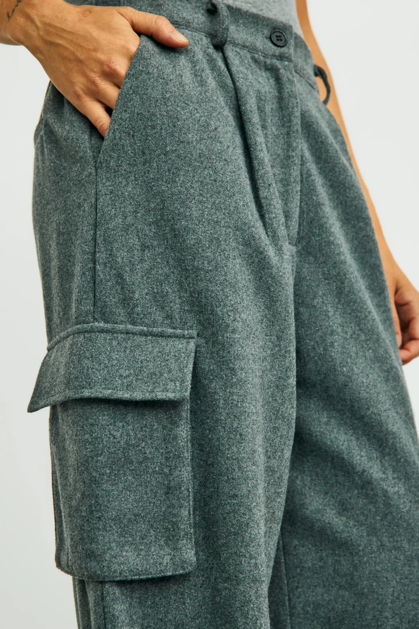 WBLMORE TAILORED CARGO PANTS