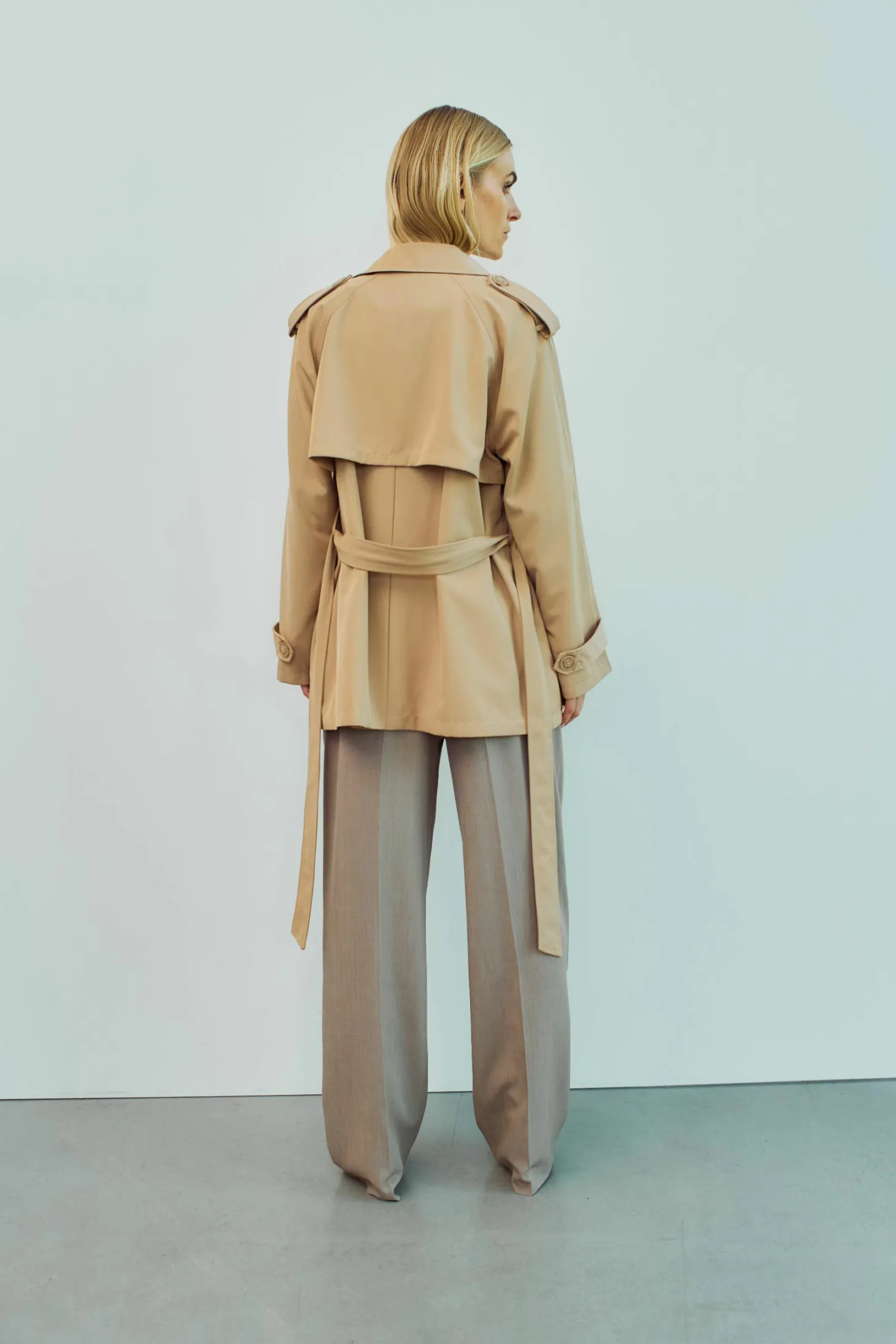 WBLVANESSA SHORT TRENCH COAT